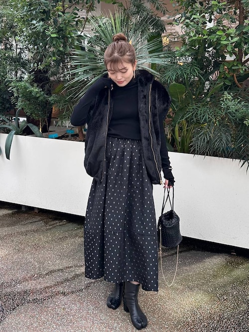 Curensology(カレンソロジー)/ファーフーディーベスト（ベスト