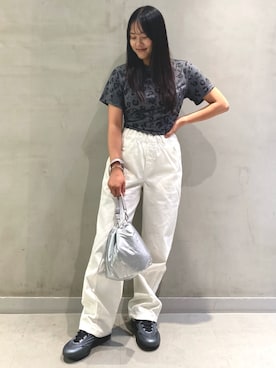 「アイテム（デニムパンツ）」を使った、SOさん（レディース・158cm）の夏コーディネート
