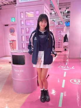 「アイテム（スカート）」を使った、miiiさん（キッズ・154cm）の秋コーディネート