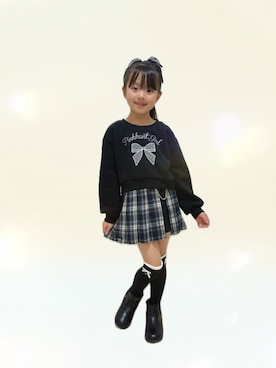 「アイテム（レッグウェア）」を使った、miiiさん（キッズ・154cm）の秋コーディネート