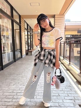 「アイテム（ハンドバッグ）」を使った、miiiさん（キッズ・153cm）の秋コーディネート