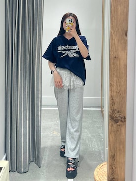 「高見え」｜「アイテム（スウェットパンツ）」を使った、モモさん（レディース・158cm）の夏コーディネート