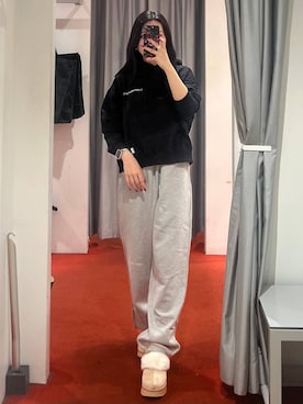 「アイテム（スリッポン）」を使った、モモさん（レディース・158cm・20代）の秋コーディネート