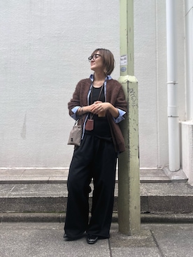 「アイテム（ポーチ）」を使った、saori_iさん（レディース・172cm）の冬コーディネート