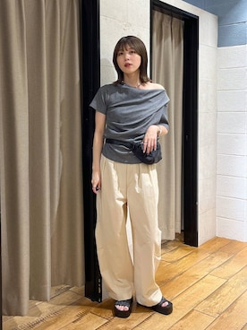 「LOWRYS FARM（ローリーズファーム）のタックボリュームパンツ　1051987（その他パンツ、ベージュ系）」を使った、fuku5662さん（レディース・160cm）の夏コーディネート