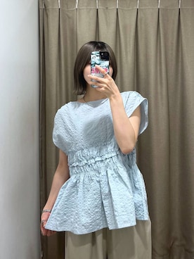 「LOWRYS FARM（ローリーズファーム）のギャザーワイドイージーパンツ　288508（その他パンツ、ベージュ系）」を使った、fuku5662さん（レディース・160cm）の夏コーディネート