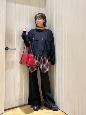 「アイテム（ボストンバッグ、レッド系）」を使った、fuku5662さん（レディース・160cm）の秋コーディネート