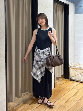 「LOWRYS FARM（ローリーズファーム）の【500mlペットボトル収納可】タックボストンＢＡＧ　1049023（ボストンバッグ、ブラウン系）」を使った、fuku5662さん（レディース・160cm）の夏コーディネート
