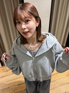 「アイテム（ネックレス、ブルー系）」を使った、fuku5662さん（レディース・160cm）の秋コーディネート