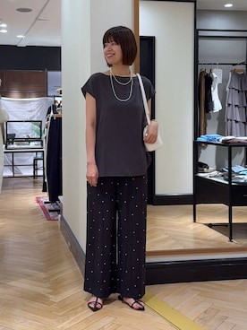 「アイテム（バングル/リストバンド）」を使った、arisa_588さん（レディース・170cm）の夏コーディネート