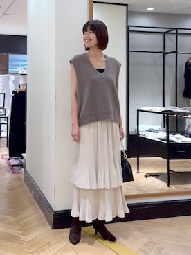 「アイテム（バングル/リストバンド）」を使った、arisa_588さん（レディース・170cm）の秋コーディネート