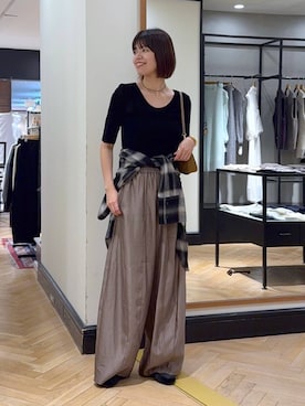 「アイテム（バレエシューズ）」を使った、arisa_588さん（レディース・170cm・30代）の秋コーディネート
