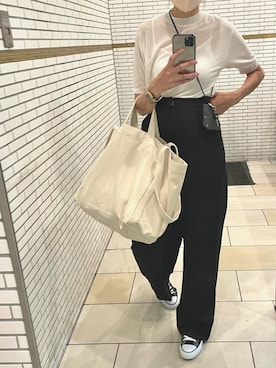 「ENOF（イナフ）のアイテム（パンツ）」を使った、u  r  iさん（レディース・171cm）の夏コーディネート