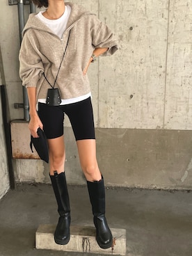 「Auntie Rosa Holiday（アンティローザホリデー）のバルーンスリーブハーフZIPニット（ニット/セーター）」を使った、u  r  iさん（レディース・170cm）の秋コーディネート