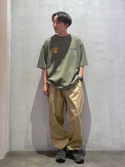 セール】ベトジャンモチーフ刺繍Tシャツ（Tシャツ/カットソー