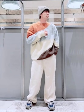 「アイテム（ニットキャップ/ビーニー、グレー系）」を使った、ニコまるさん（メンズ・168cm）の冬コーディネート