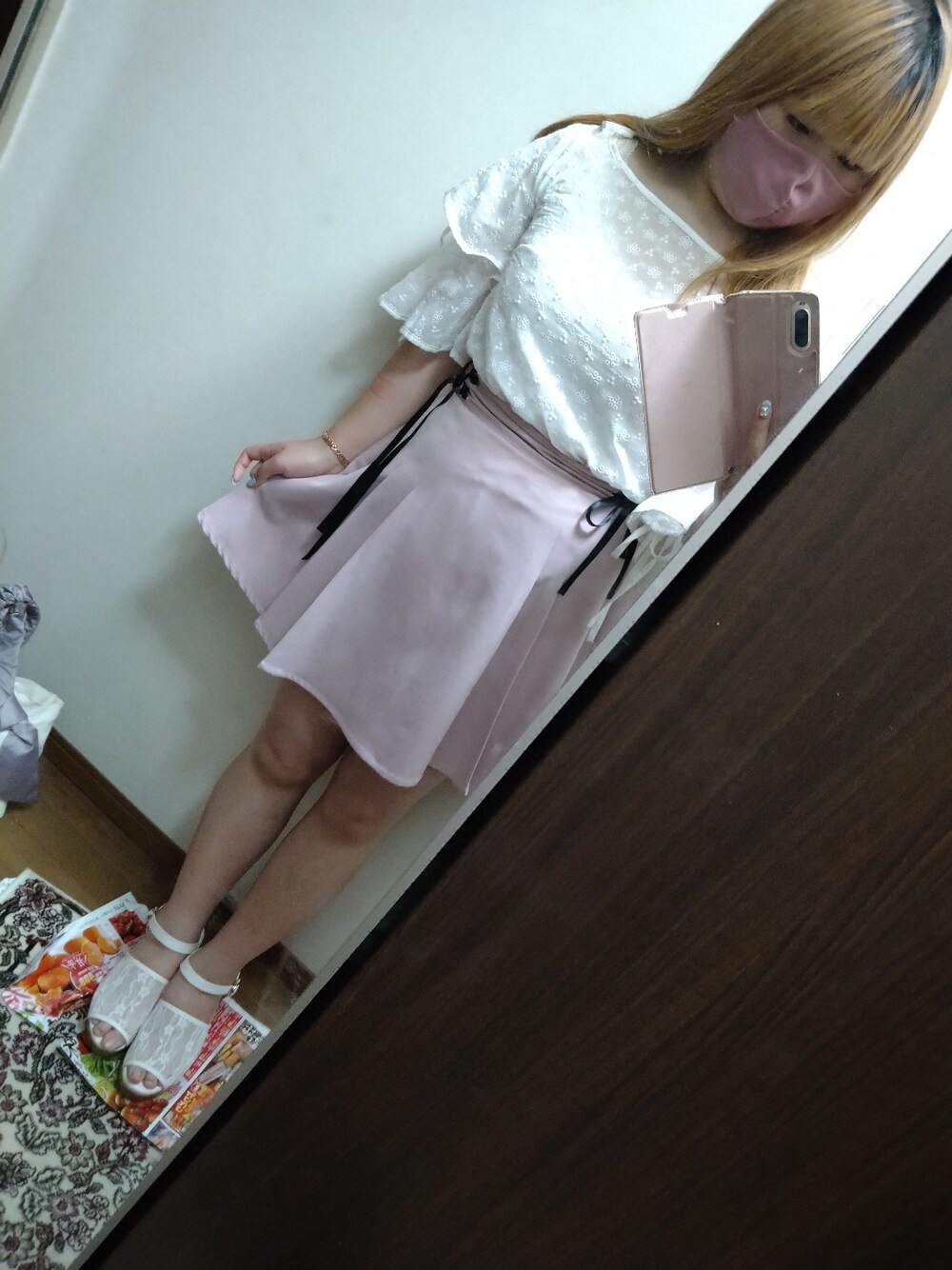 「MAJESTIC LEGON、titty&Co.、Ank Rouge、OL、オフィススタイル、オフィスコーデ、OLコーデ」｜「TITTY&CO.のエンブロイダリーフリルブラウス（シャツ/ブラウス、ホワイト系）」を使った、funamonさん（レディース・152cm）の夏コーディネートの1枚目の写真