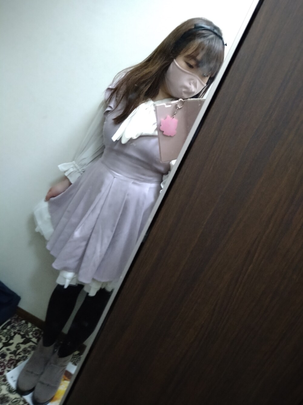「MAJESTIC LEGON、31 Sons de mode、オフィスコーデ、secret honey、Secret Honey(Secret Honey)、OL、OLコーデ」｜「Secret Honeyのオープンハートジャンパードレス（ワンピース、ピンク系）」を使った、funamonさん（レディース・152cm）の冬コーディネートの1枚目の写真