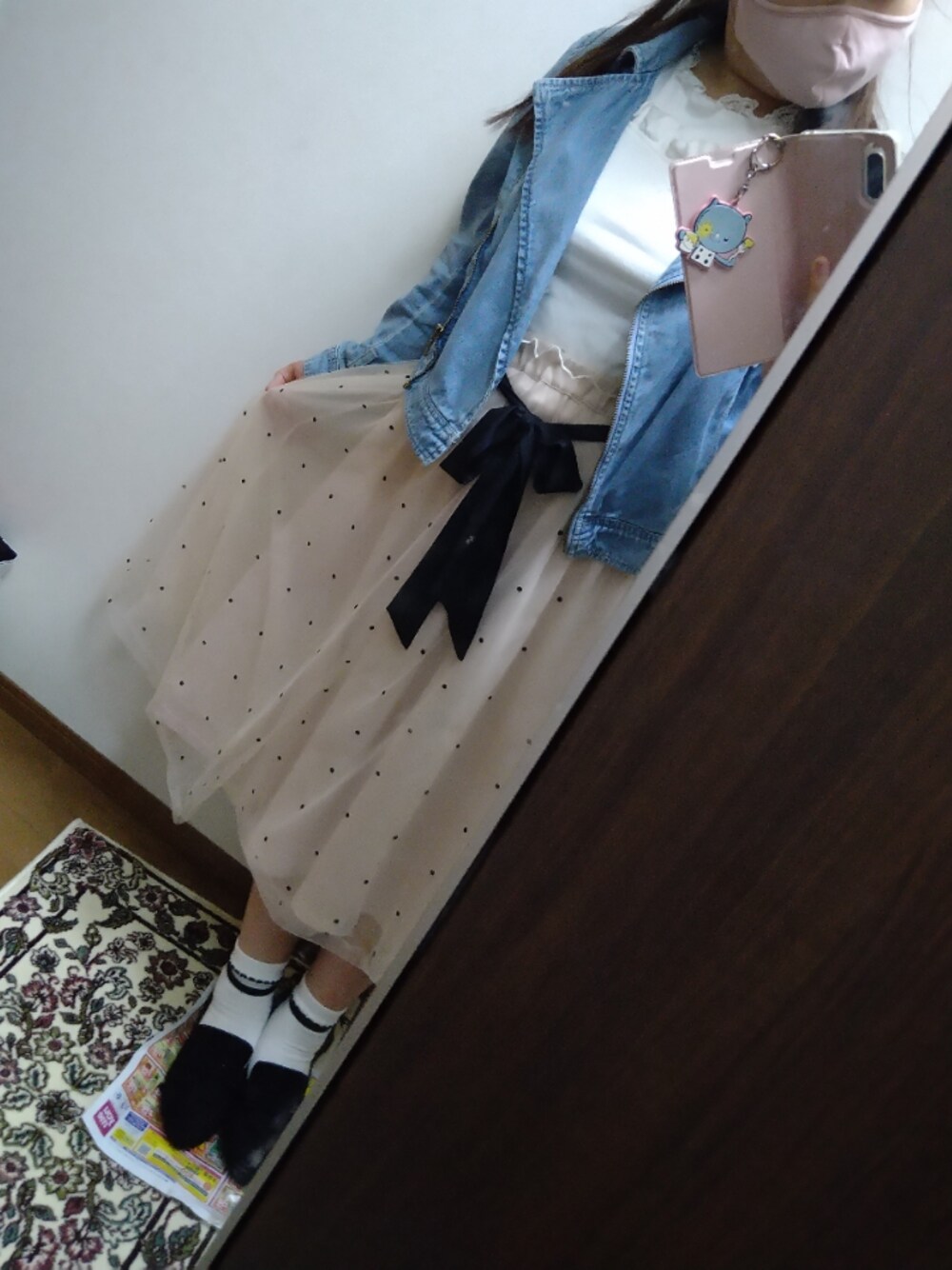 「MAJESTIC LEGON、ROJITA、rojita、threeppy、300円靴下、titty&Co.、one after another NICE CLAUP、レースインナー、31 Sons de mode、秋ぽくない、オフィススタイル、オフィスコーデ」｜「ROJITAのシアードットパフスリーブトップス（Tシャツ/カットソー、ホワイト系）」を使った、funamonさん（レディース・152cm）の秋コーディネートの1枚目の写真