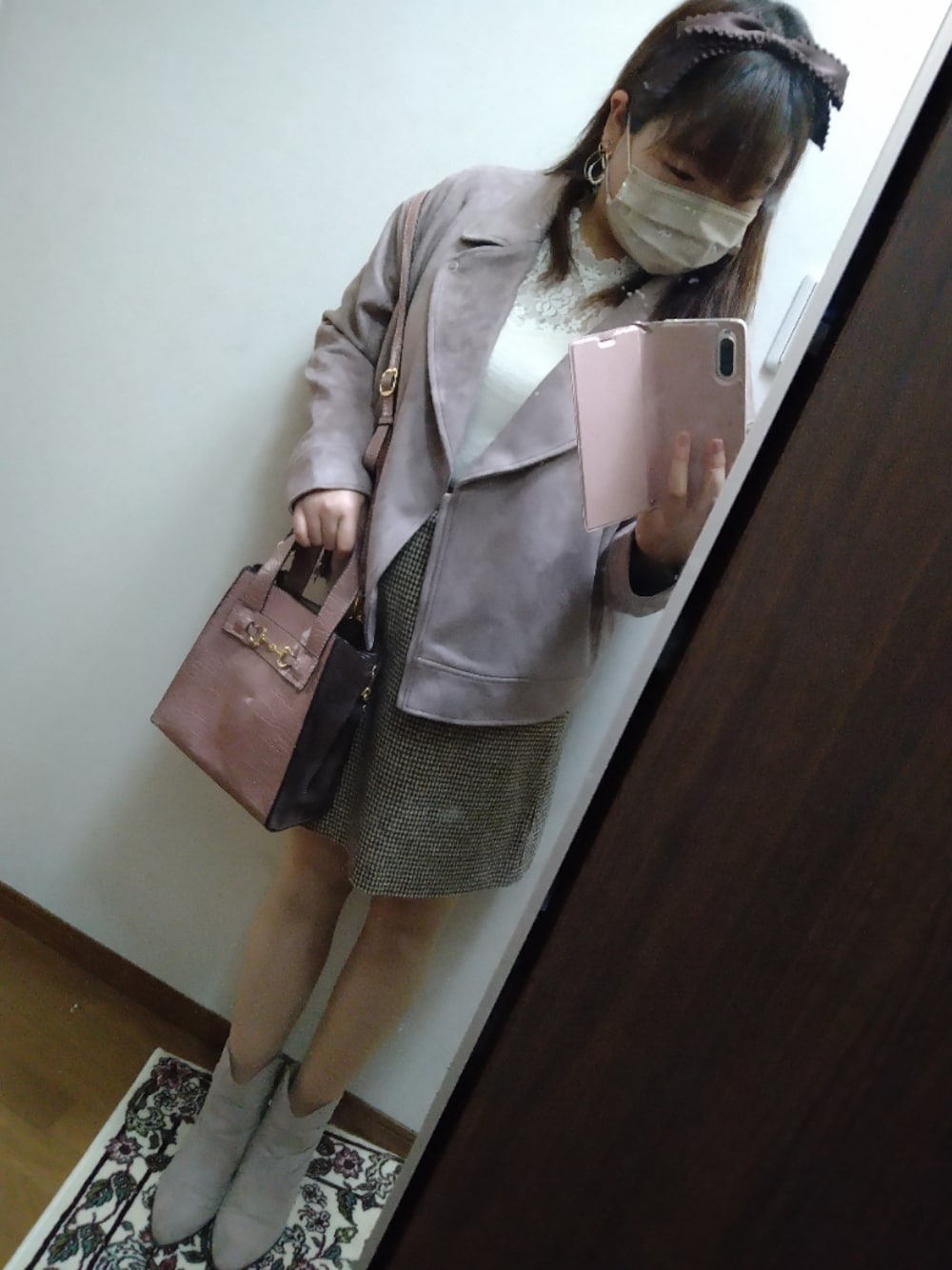 「休日コーデ、秋コーデ、千鳥柄、rojita、ROJITA、31 Sons de mode、LIP SERVICE、スウェードライダース、Ank Rouge、オトナガーリー」｜「ROJITAのアイテム（ニット/セーター、ホワイト系）」を使った、funamonさん（レディース・152cm）の秋コーディネートの1枚目の写真