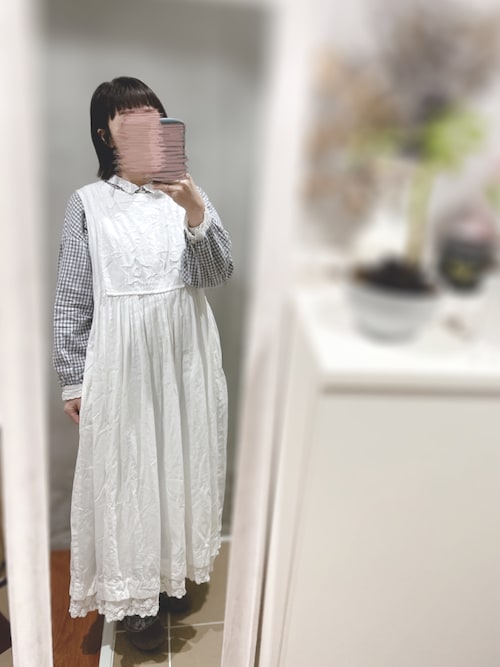 TSUHARU 花柄カットワークノースリワンピース