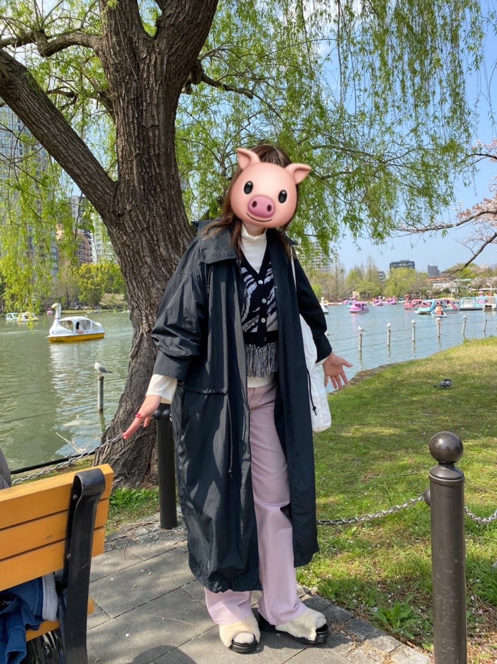 「UNIQLOのアイテム（その他アウター、ブラック系）」を使った、ナヲさん（レディース・164cm）の秋コーディネートの1枚目の写真