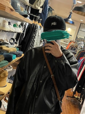 「stussy」｜「アイテム（ライダースジャケット）」を使った、kazuさん（メンズ・167cm）の冬コーディネート