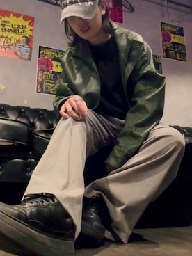 「JEANASIS（ジーナシス）のアイテム（キャップ）」を使った、AYASE さん（レディース・160cm）の春コーディネート