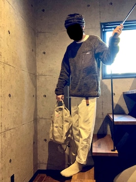 「アイテム（ニット/セーター、ブラウン系）」を使った、ヨッスーさん（メンズ・171cm）の冬コーディネート