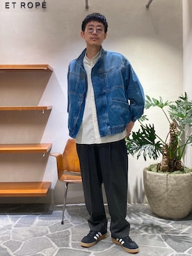 「ADAM ET ROPE'（アダムエロペ）のアイテム（デニムジャケット）」を使った、ふかのきさん（メンズ・172cm）の秋コーディネート