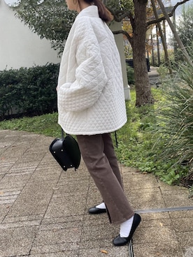 「GeeRA」｜「アイテム（その他アウター）」を使った、ikuさん（レディース・161cm）の秋コーディネート