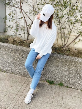 「アイテム（パーカー、ホワイト系）」を使った、ikuさん（レディース・161cm）の冬コーディネート