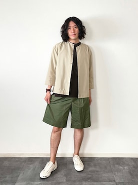 「MACKINTOSH」｜「アイテム（アナログ腕時計）」を使った、柄シャツのサトシ🌻さん（メンズ・169cm）の夏コーディネート