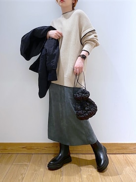 「ベロアスカート」｜「アイテム（ブルゾン）」を使った、かおぽ  さん（レディース・159cm）の秋コーディネート