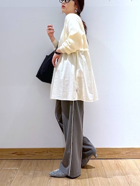 「アイテム（モカシン/デッキシューズ、シルバー系）」を使った、かおぽ  さん（レディース・159cm）の秋コーディネート