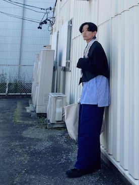 「Ellno Loset（エルノロゼット）のアイテム（バンダナ/スカーフ）」を使った、SHUSKさん（メンズ・178cm）の春コーディネート