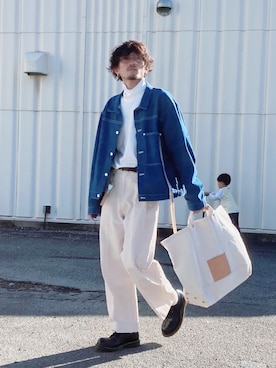 「SHINYAKOZUKA（シンヤコヅカ）のアイテム（デニムジャケット）」を使った、SHUSKさん（メンズ・178cm）の秋コーディネート