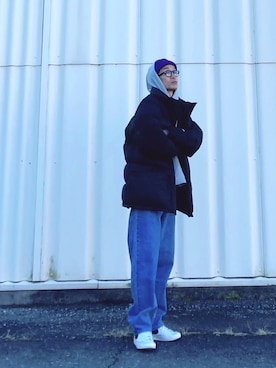 「Levis」｜「アイテム（ダウンジャケット/コート）」を使った、SHUSKさん（メンズ・178cm）の冬コーディネート