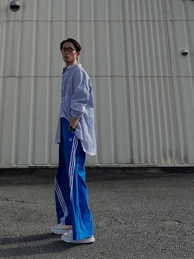 「アイテム（メガネ）」を使った、SHUSKさん（メンズ・178cm）の秋コーディネート
