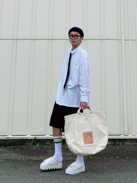 「UNIQLO（ユニクロ）のエクストラファインコットンブロードオーバーサイズシャツ（長袖）（シャツ/ブラウス）」を使った、SHUSKさん（メンズ・178cm）の夏コーディネート