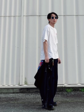 「KOMONO.（コモノ）のアイテム（サングラス）」を使った、SHUSKさん（メンズ・178cm）の春コーディネート