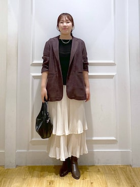 「アイテム（テーラードジャケット）」を使った、yumeminさん（レディース・162cm・30代）の秋コーディネート