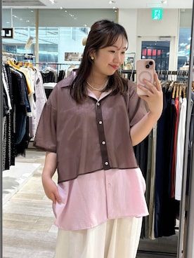 「LEPSIM（レプシィム）の裾ボタンイージーパンツ　639318（その他パンツ、ホワイト系）」を使った、yumeminさん（レディース・160cm）の春コーディネート