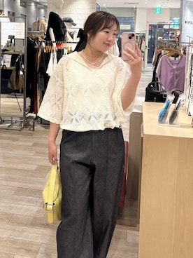 「LEPSIM（レプシィム）のダブルフラップバッグ　645550（ショルダーバッグ、イエロー系）」を使った、yumeminさん（レディース・160cm）の夏コーディネート