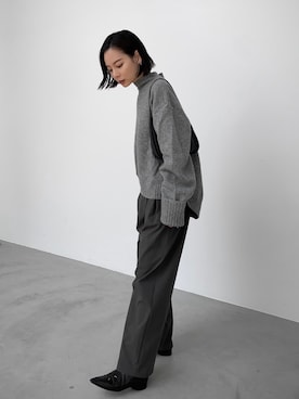 「CEL ANSWER（シーイーエルアンサー）のアイテム（スラックス）」を使った、ARISAさん（レディース・157cm）の秋コーディネート