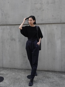 「CEL ANSWER（シーイーエルアンサー）のアイテム（パンツ）」を使った、ARISAさん（レディース・157cm）の秋コーディネート