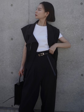 「CEL ANSWER（シーイーエルアンサー）のアイテム（スラックス）」を使った、ARISAさん（レディース・157cm）の秋コーディネート