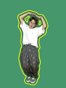 「NUMERALS（ヌメラルズ）のアイテム（パンツ）」を使った、メンズライクねぎさん（レディース・162cm）の夏コーディネート