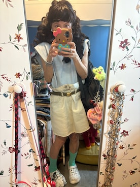 「denim skirtのアイテム（デニムスカート、ブルー系）」を使った、Y🐻N🎸さん（レディース・153cm）の秋コーディネート
