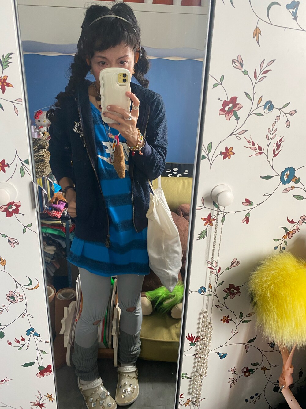 「2022、ootd、outfit、Another Edition、ne-net、crocs、NIKE」｜「NIKEのアイテム（ベスト、ブルー系）」を使った、Y🐻N🎸さん（レディース・153cm）の秋コーディネートの1枚目の写真